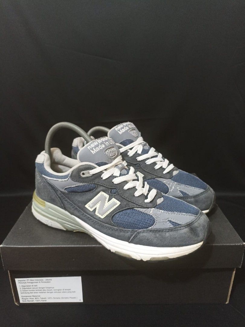 Sepatu NB 993 USA, Fesyen Pria, Sepatu , Sneakers di Carousell