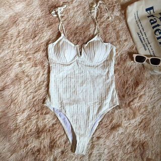 (Category: ) located in . Submitted by mainjustinel (Listing ID 1226029602, Image 1). Description: .
