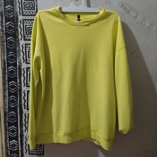 Sweater wanita