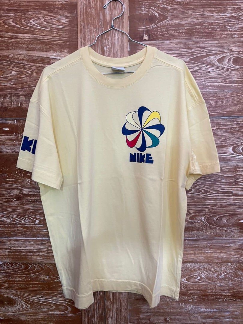 T shirt NIKE vintage pinwheel
