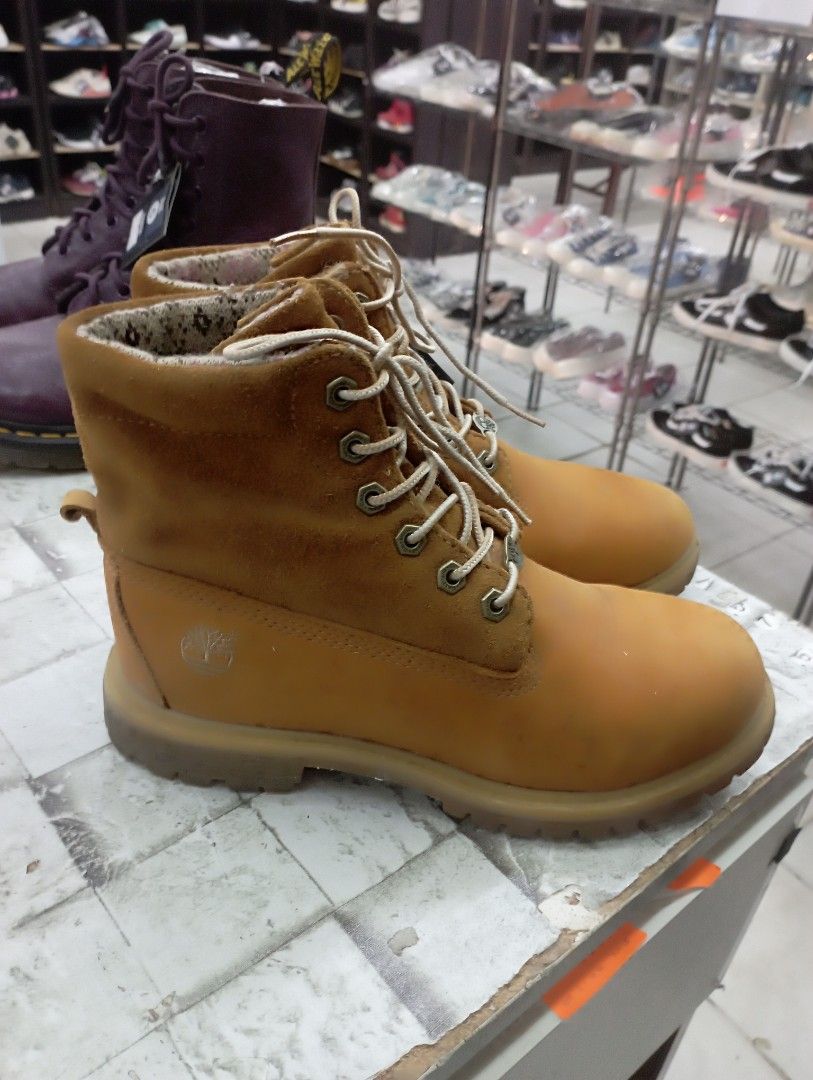 Timbs 2025 size 5