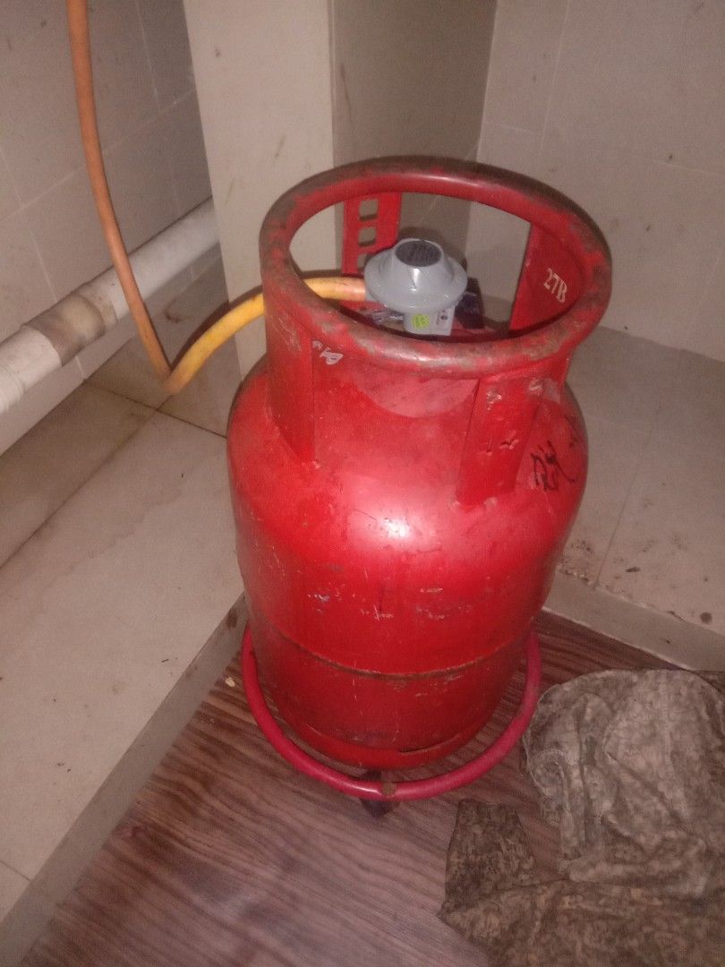 TONG GAS, Furniture & Home Living, Bathroom & Kitchen Fixtures on Carousell