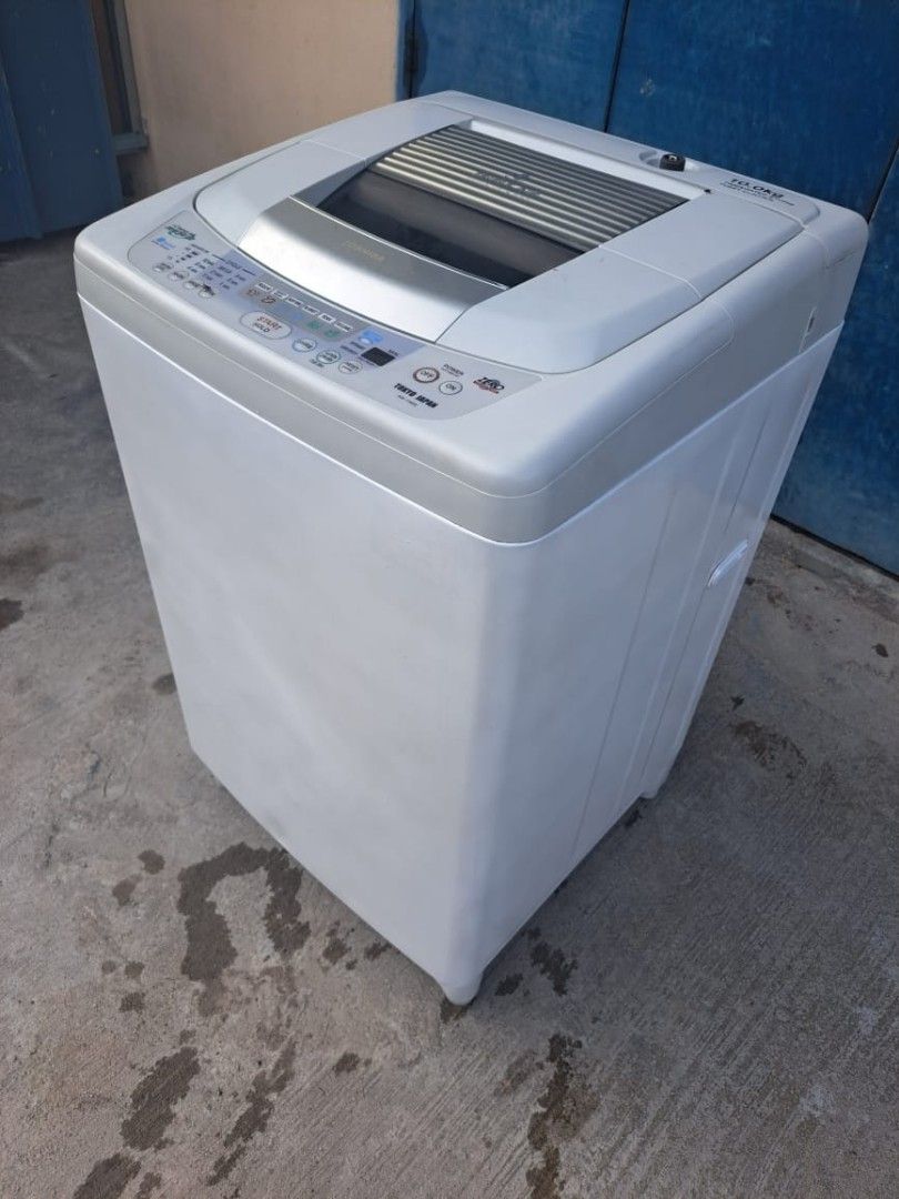 toshiba washing machine 10kg auto, TV & Home Appliances, Washing