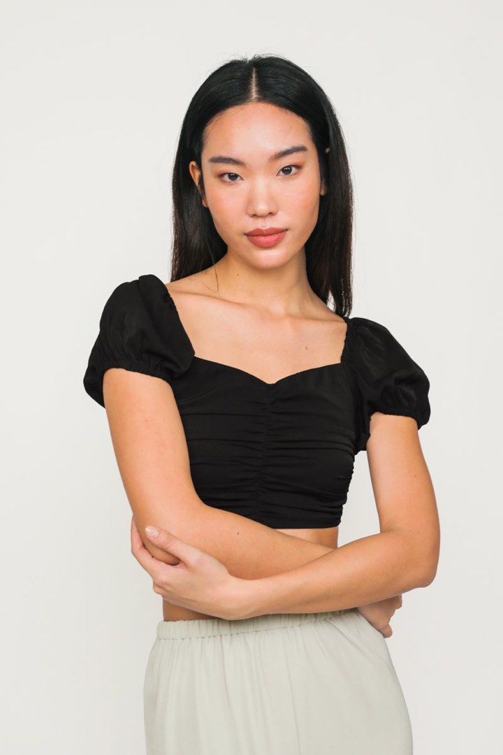 black ruched top