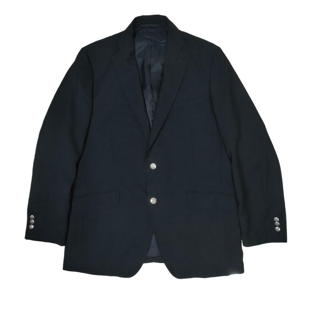 Uniqlo blazer jas tuxedo Fesyen Pria Pakaian Atasan di Carousell