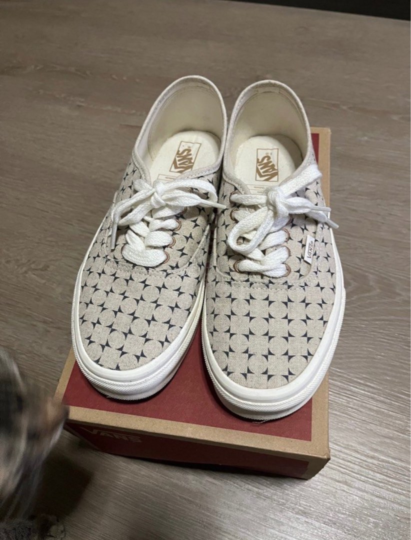 Vans authentic shop 33