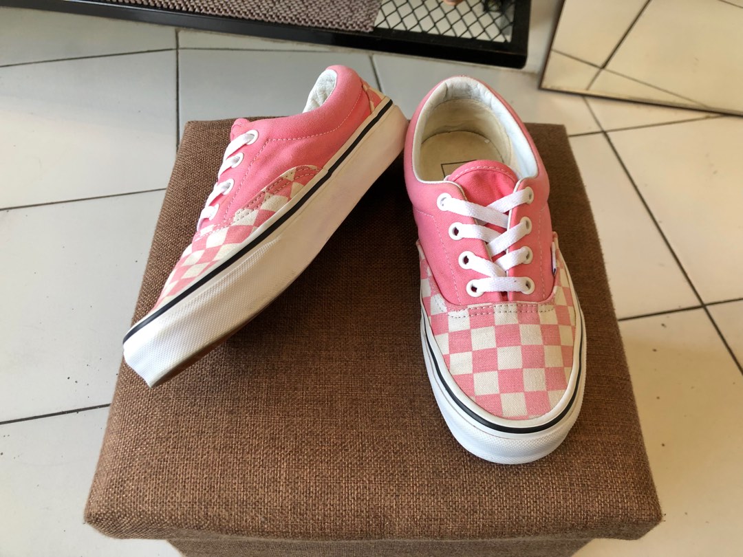 Vans new era pink checkedboard Fesyen Wanita Sepatu di Carousell