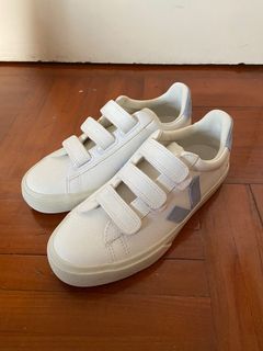 （分類：）位於 。 由 ling931206 提交（商品編號 1226017115，圖片 1）。簡介： 。