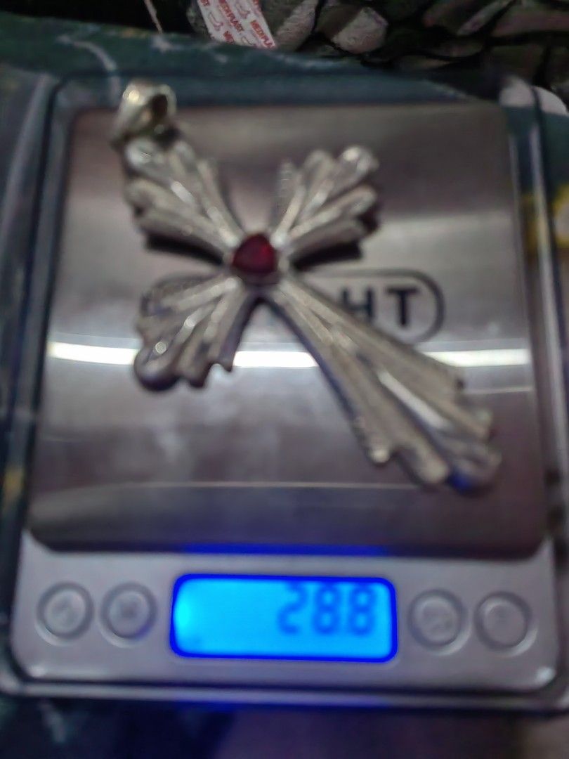 Vintage Ruby Cross (Category: Vintage Collectibles) located in Marikina City. Submitted by dlsctrading (Listing ID 1225974851, Image 3). Description: Extra large size Vintage cross with authentic Ruby center stone. Chance to have one of a kind item. A collector's hoard. Price is negotiable...