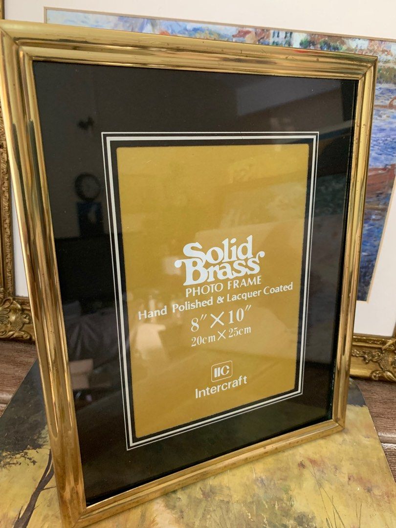 Vintage Solid Brass Hand Polished Lacquer Coated 8 x 10 Picture/Photo Frame By Intercraft Retro