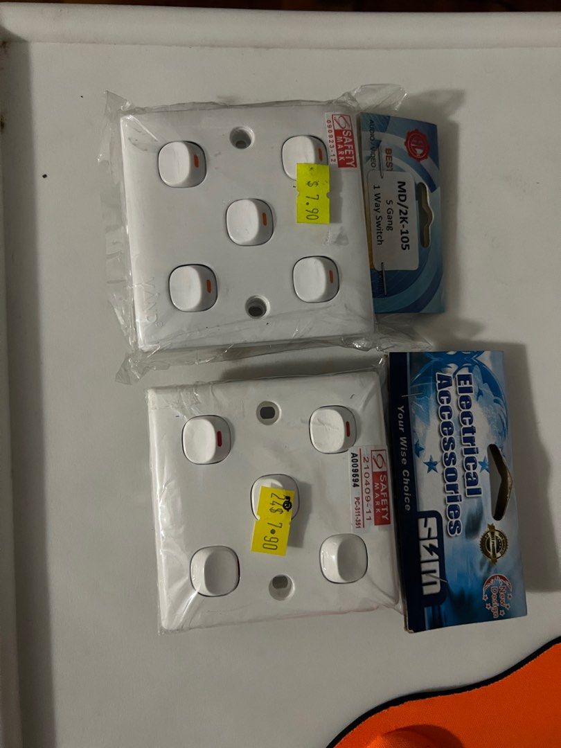 Wall Sockets for sale (5gang), TV & Home Appliances, Electrical