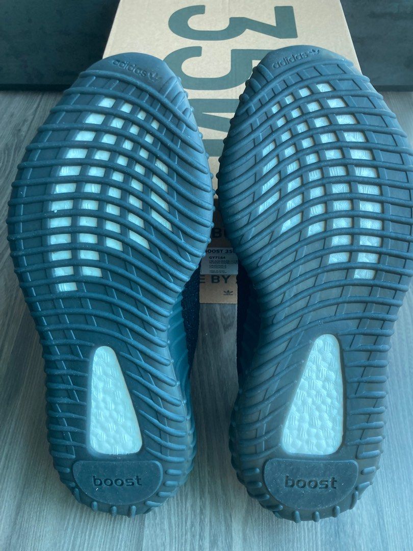 All blue yeezy top 35