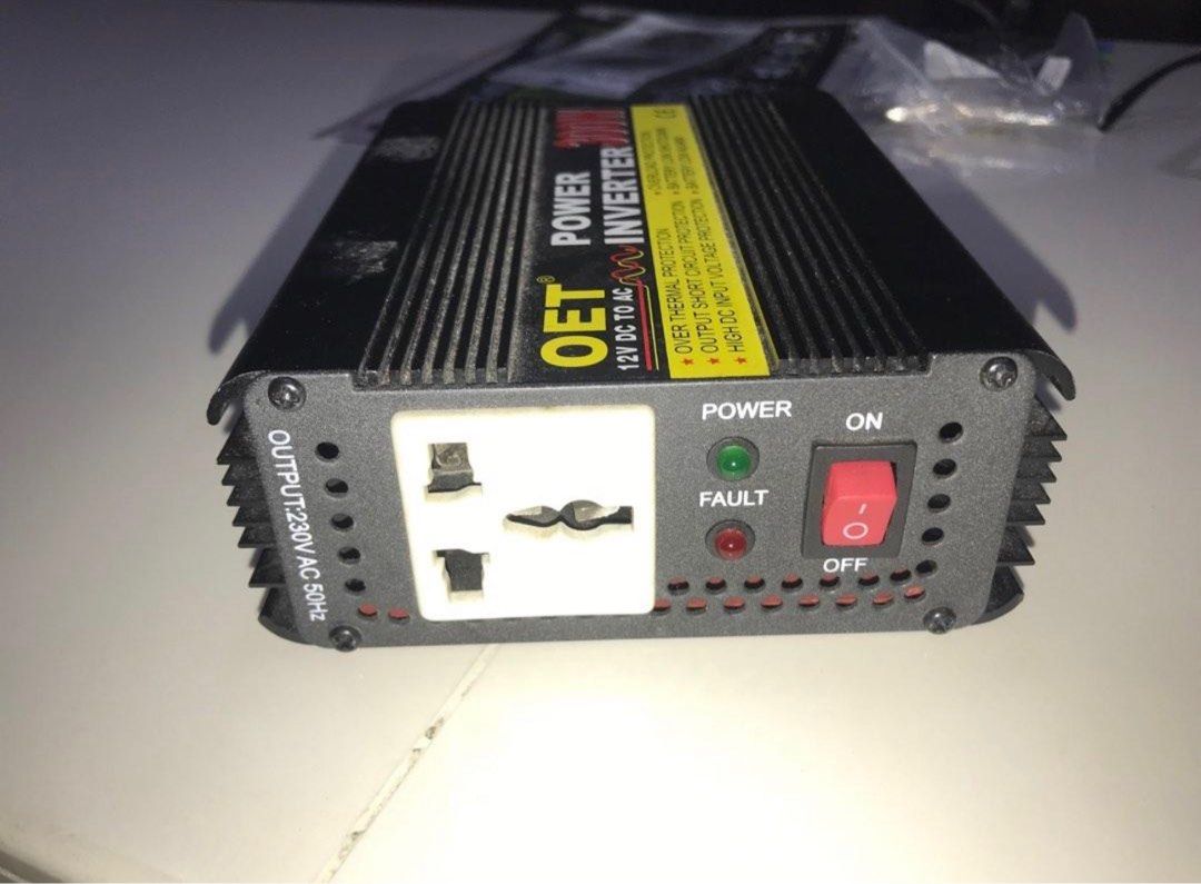 12VDC to 230VAC car inverter power supply, Auto Accessories on Carousell