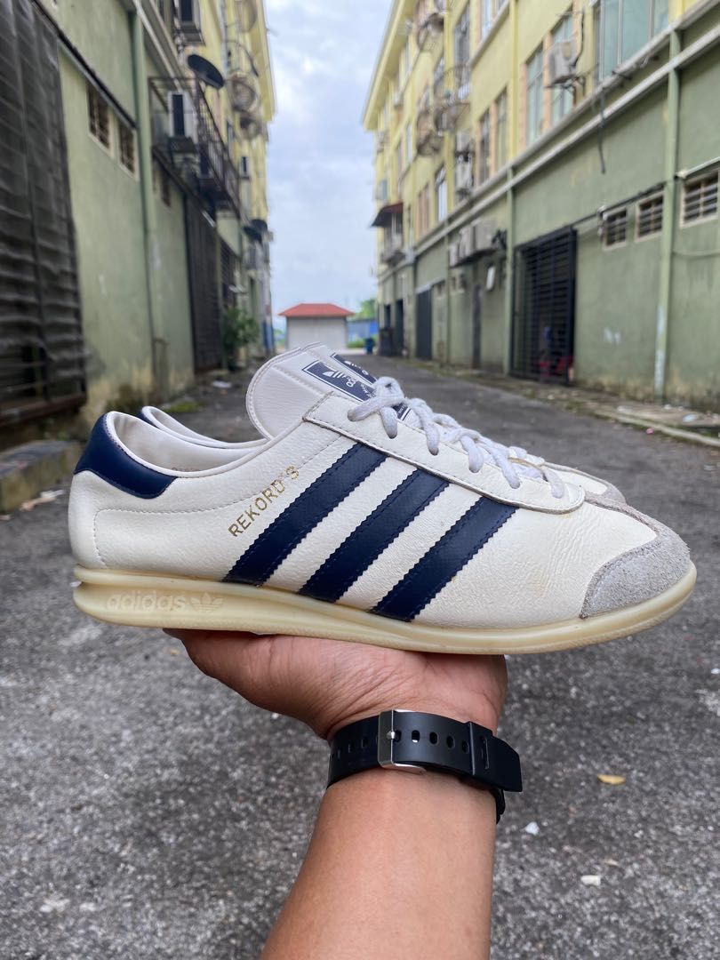Adidas yung 80s best sale