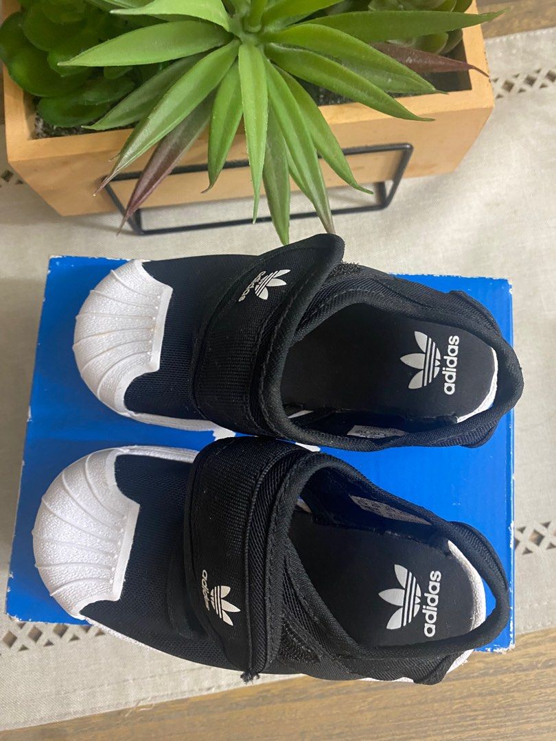 Adidas superstar sandal 2025