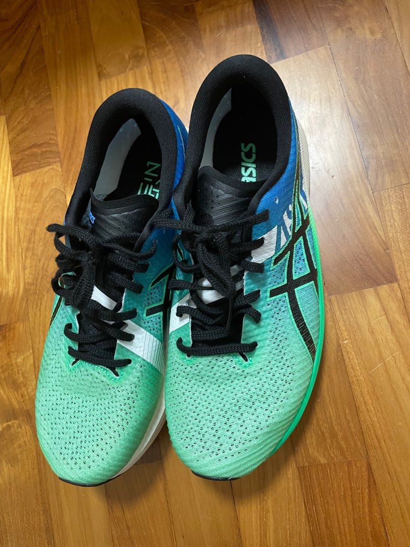 Asics Running Shoes, Men's Fashion, Footwear, Sneakers on Carousell