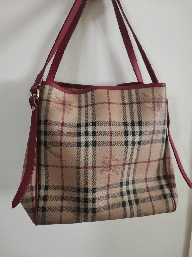 Fashion Carousel Authentic Burberry Shoulder Bag