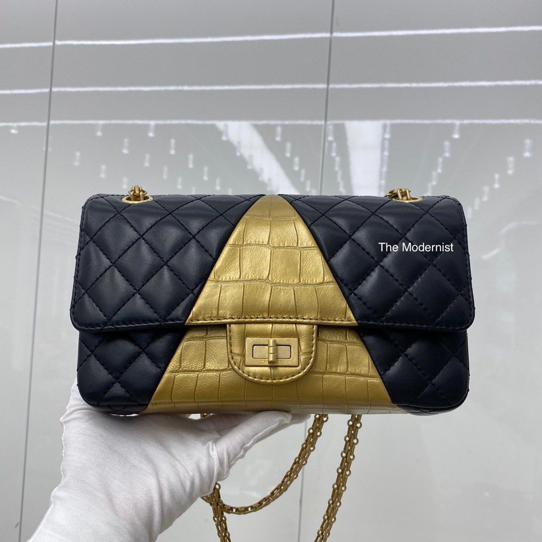 Authentic Chanel 2019 Croc Embossed Quilted Calfskin 2.55 Reissue Flap Bag