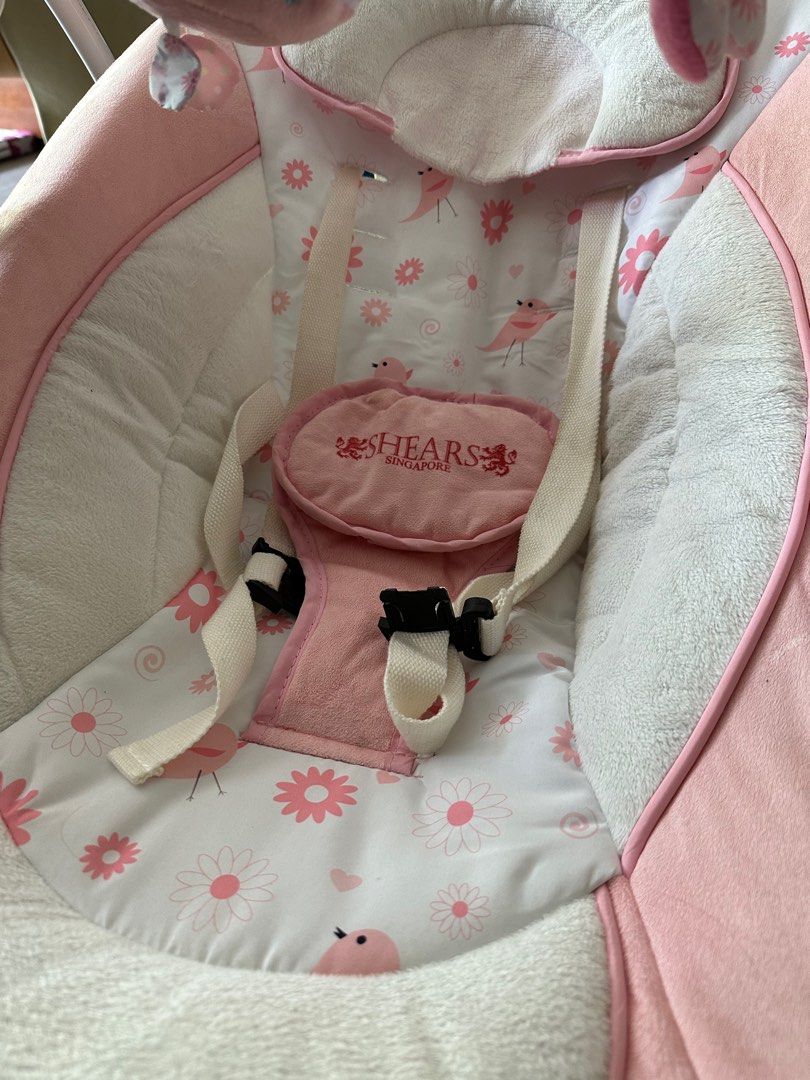 Automatic baby pink shears rocker with music, Babies & Kids, Baby Nursery & Kids Furniture