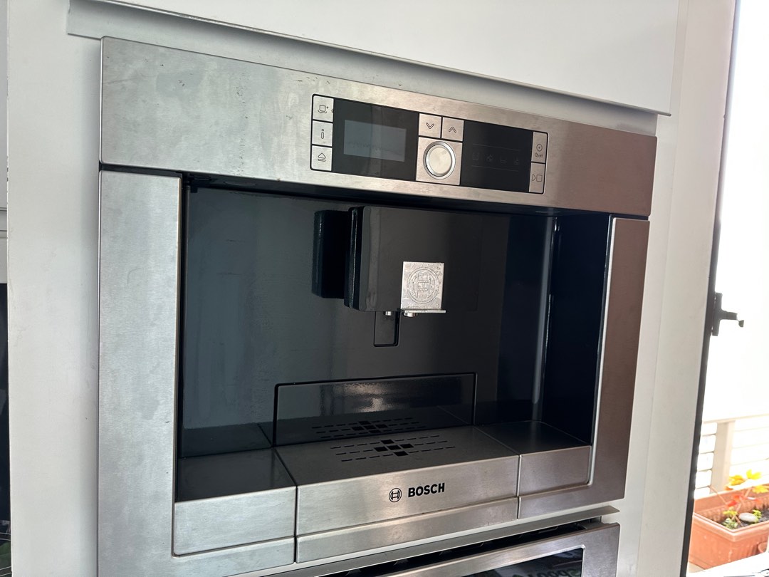 Bosch built in coffee maker, TV & Home Appliances, Kitchen Appliances, Coffee Machines & Makers