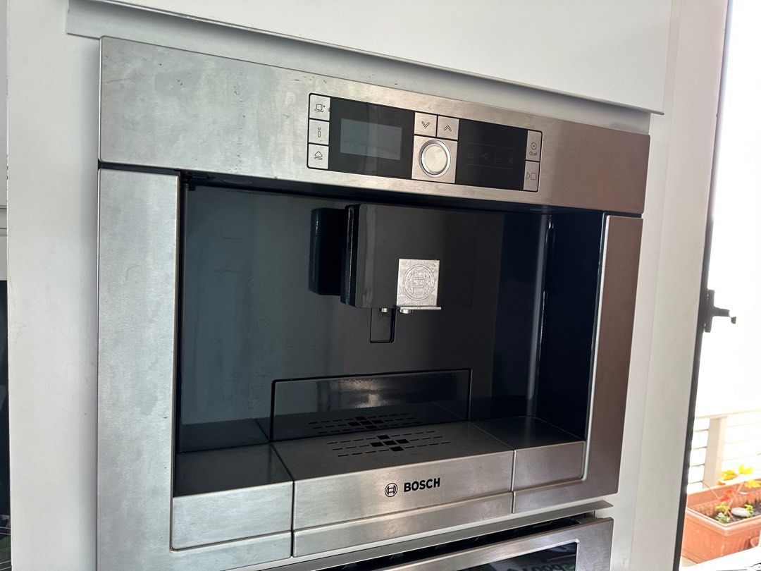 Bosch built in coffee maker, TV & Home Appliances, Kitchen Appliances
