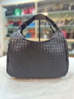 Bottega Veneta Collection item 1