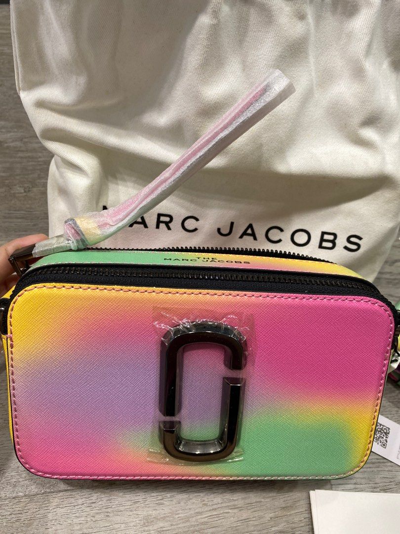 Marc Jacobs Women's Rainbow Strap Colourblock Snapshot Leather Crossbody Bag  at 1stDibs  marc jacobs rainbow bag, marc jacobs rainbow snapshot bag,  marc jacobs snapshot rainbow