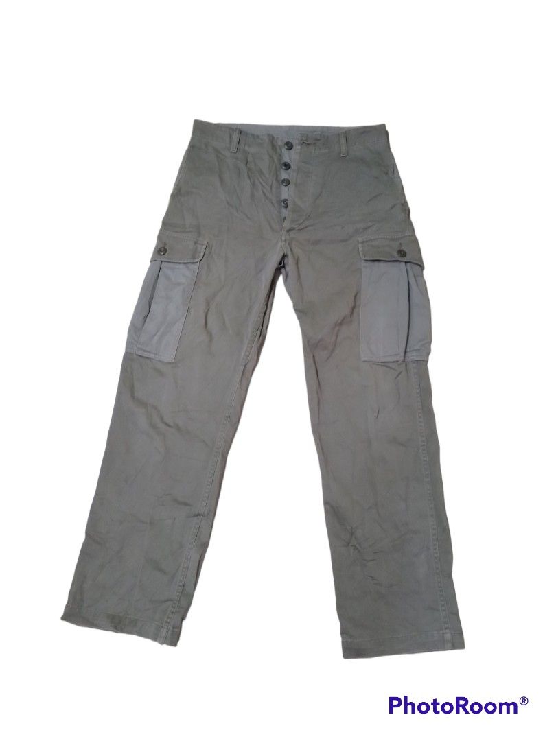 Cargo pants usa, Men's Fashion, Bottoms, Shorts on Carousell