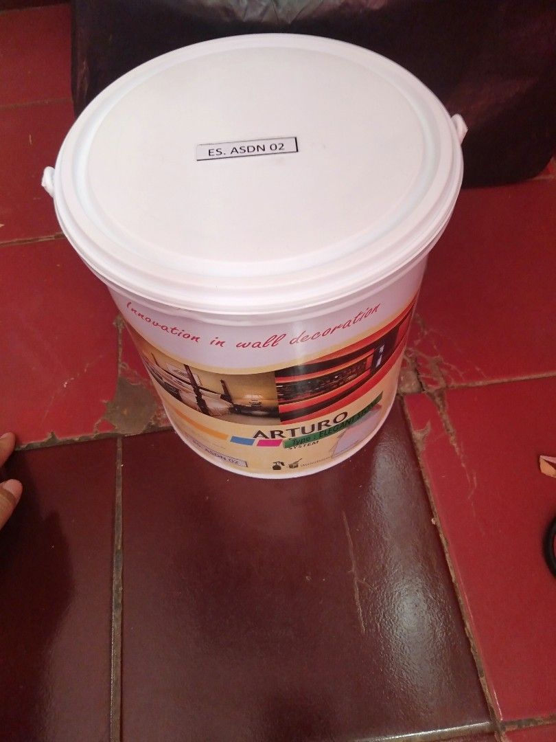 Cat dinding tekstur “Arturo”, Kitchen & Appliances di Carousell