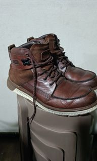Caterpillar mid cut boots size 43 dark brown