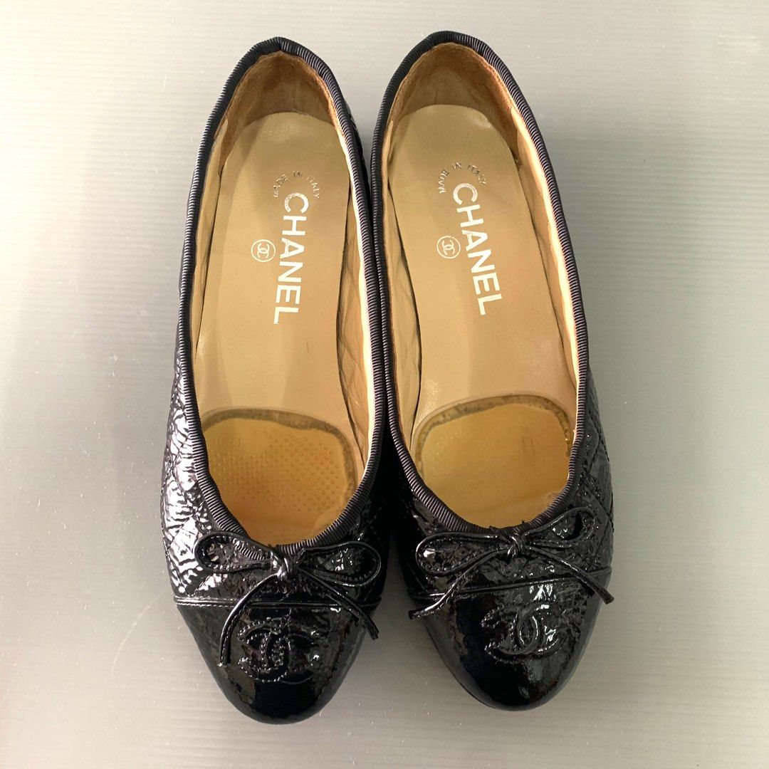 Authentic Chanel Ballerinas Flats Black Shoes, Women's Fashion, Footwear,  Flats on Carousell