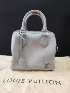 Authentic LOUIS VUITTON Multi-color Shirley M40049 Shoulder bag  #246-000-337