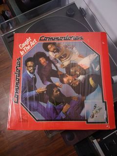 Commodores Caught in the Act Vinyl LP Album