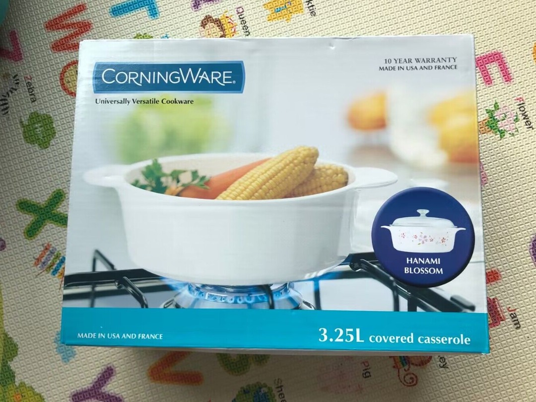 CorningWare 3.25L/CorningWare Pot, Furniture & Home Living, Kitchenware