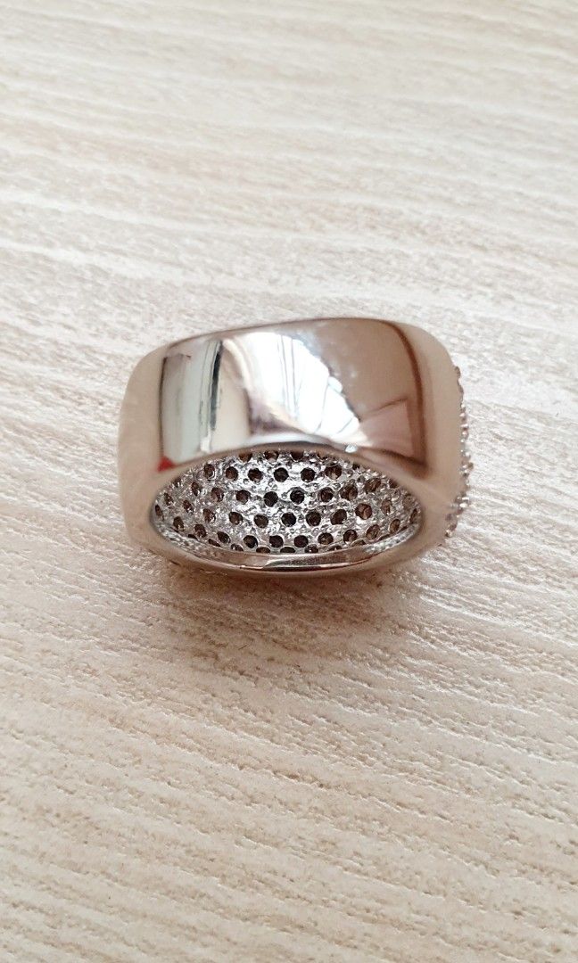 Cz pave top ring