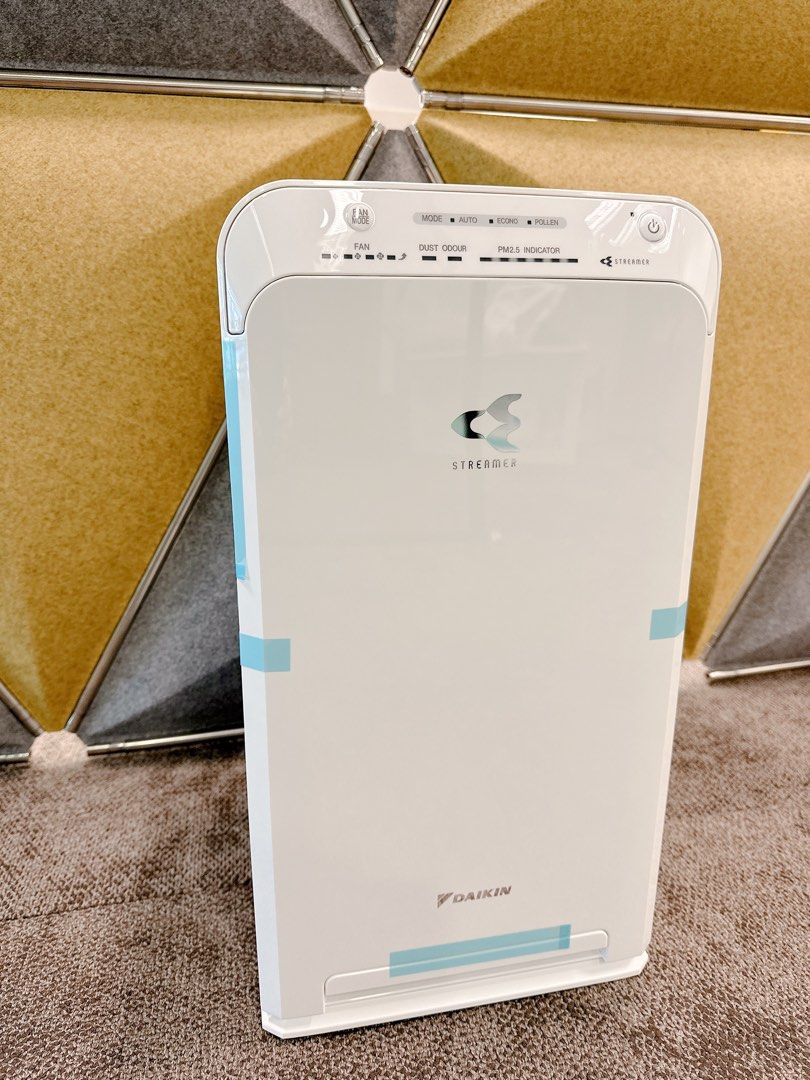 DAIKIN STREAMER AIR PURIFIER MC40UVM67 (WHITE), TV & Home Appliances
