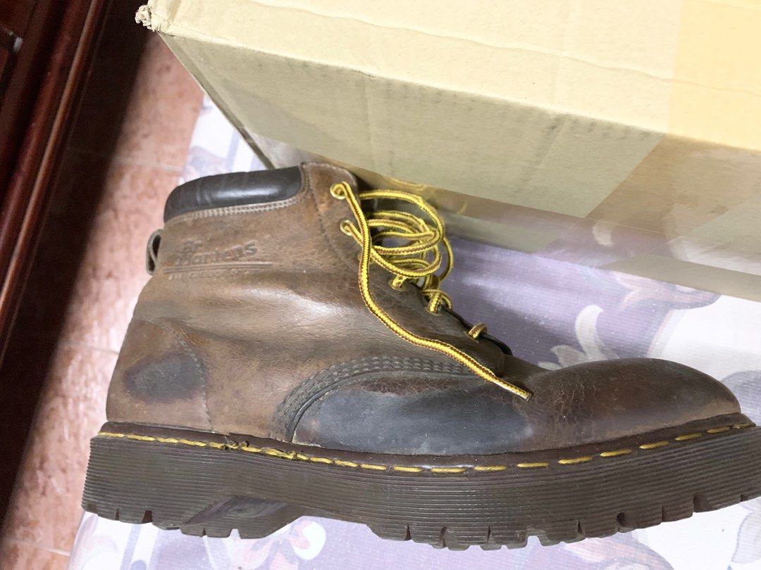 Dr Martens Crazy Horse MIE 12 UK Men s Fashion Footwear Boots