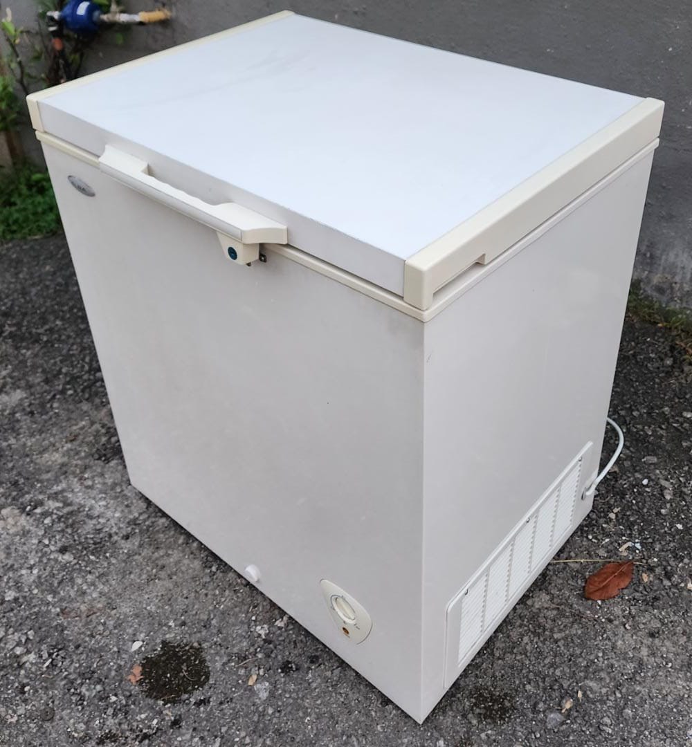 ELBA freezer 145 Liter, TV & Home Appliances, Kitchen Appliances