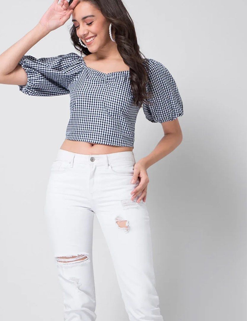 AMALIE PUFFED SLEEVES SMOCKED CROP TOP