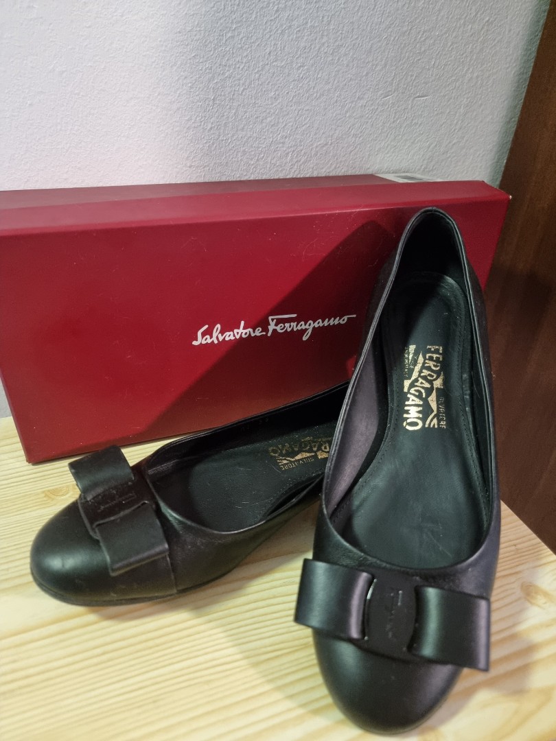 Ferragamo shoes authentic, Luxury, Sneakers & Footwear on Carousell