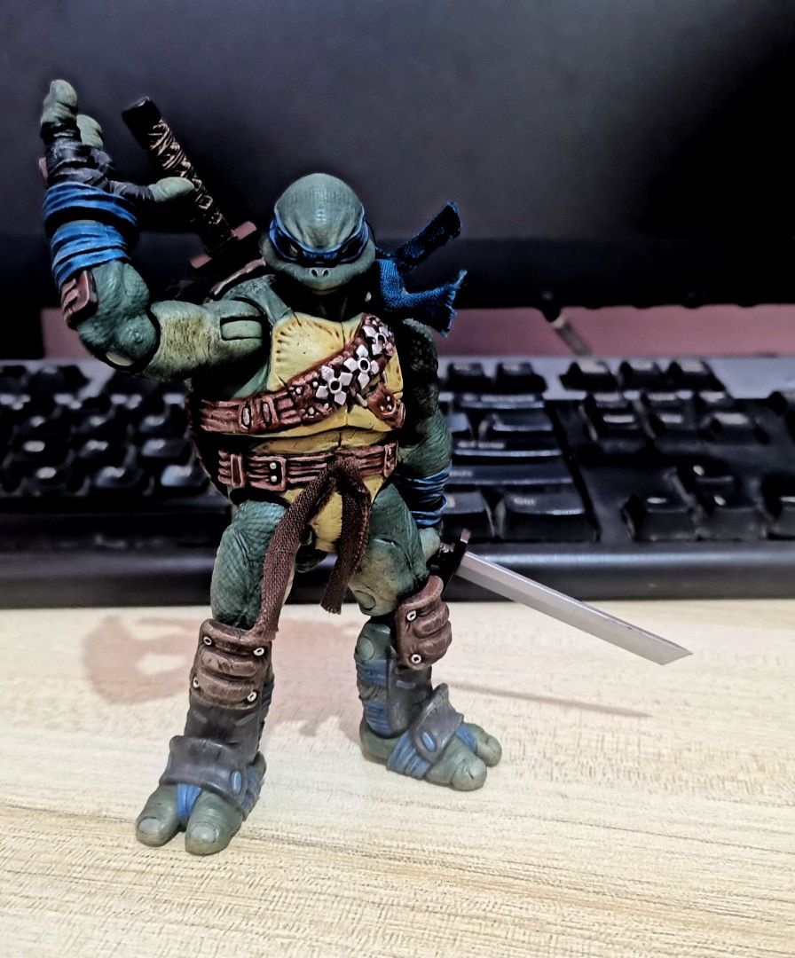 Fury Toys TMNT Leonardo, Hobbies & Toys, Toys & Games on Carousell