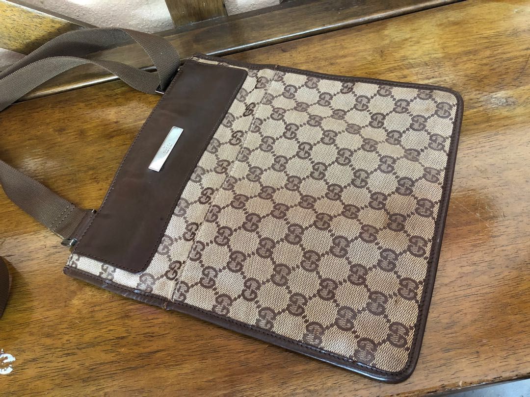 Gucci flat crossbody bag outlet