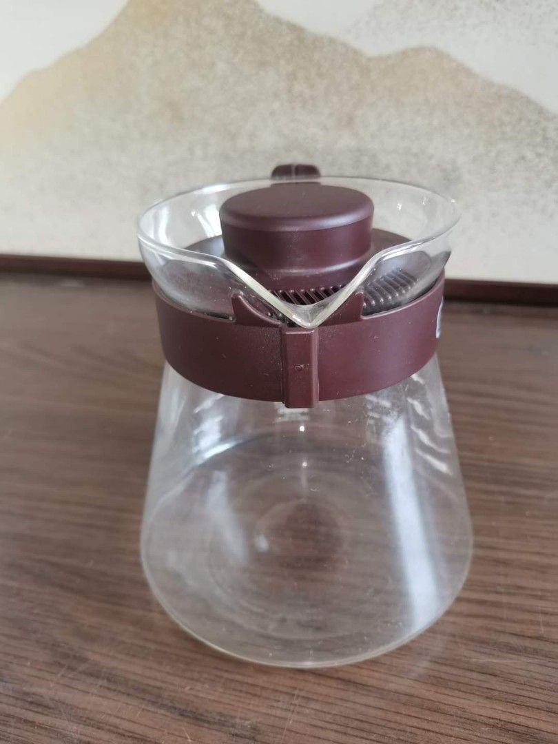 HARIO made in Japan coffee server, Furniture & Home Living, Kitchenware