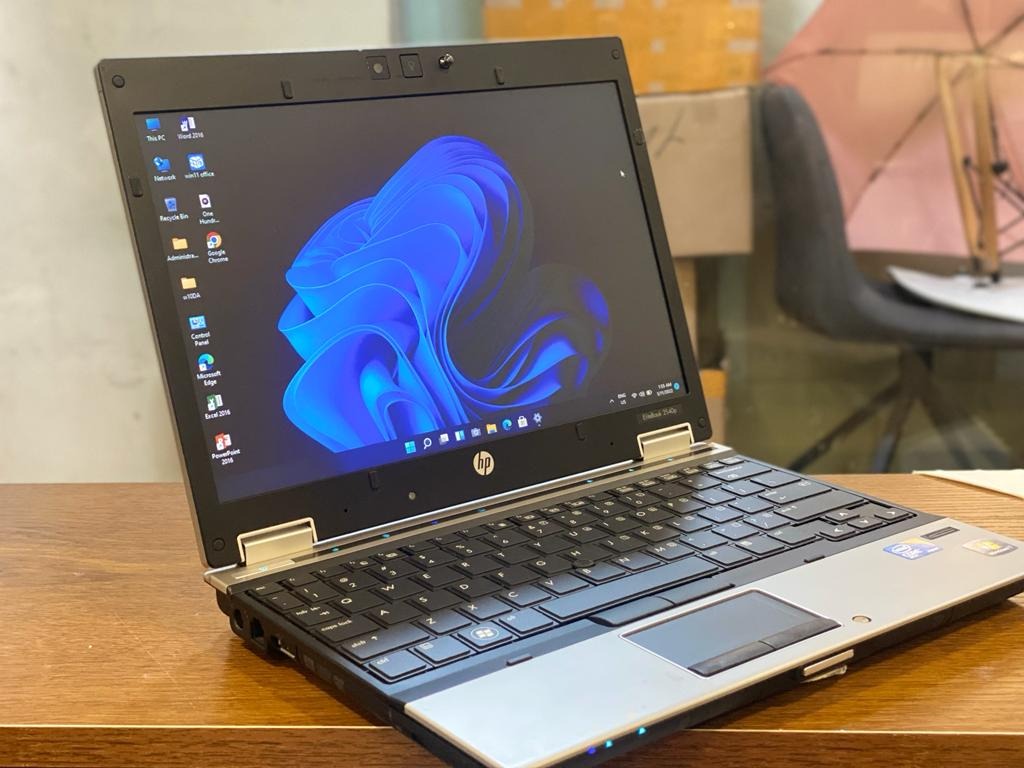 HP i7 SSD Laptop 8+128GB SSD Fast Speed Windows 11 MS Office