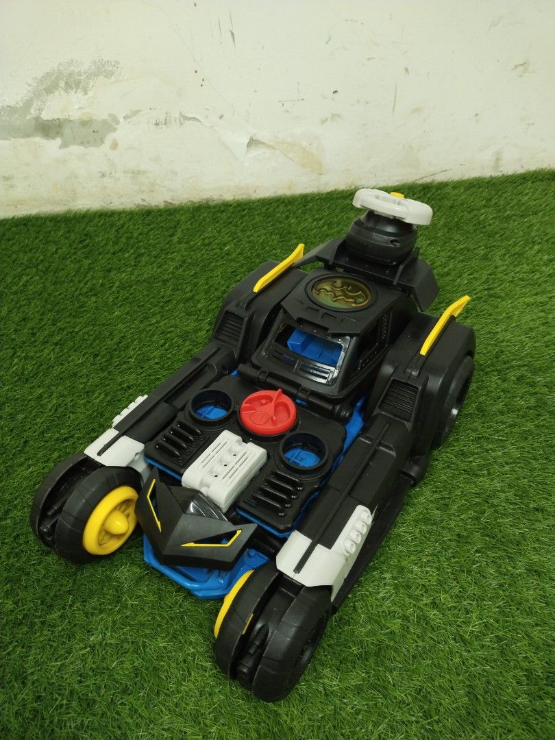 Imaginext dc super sale friends transforming batmobile
