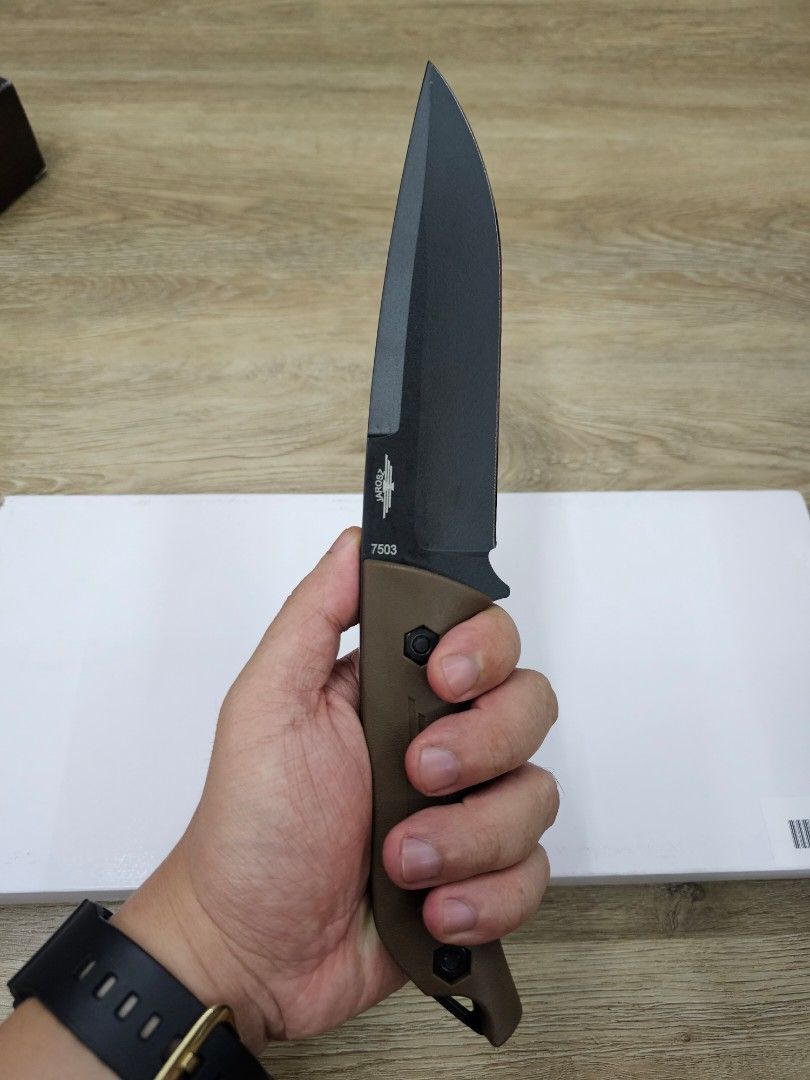 KaBar 7503 Jarosz "Turok" Knife w/ Ultramid Handle, Sports Equipment