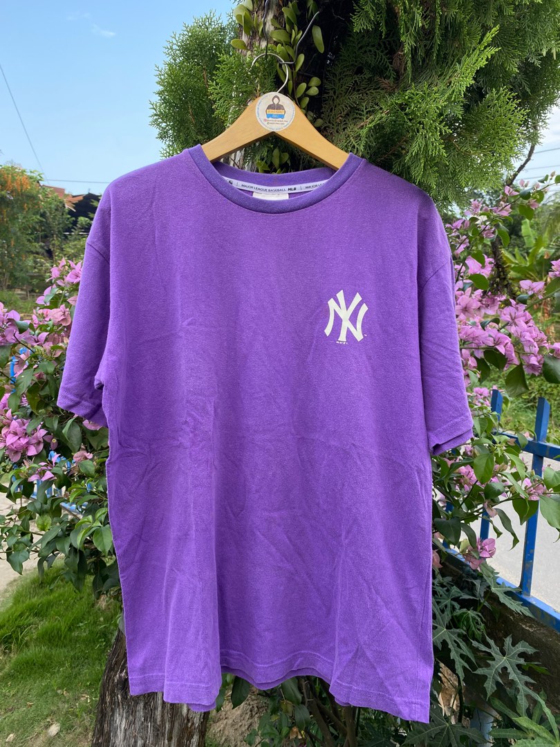 Kaos MLB NY second ori, Fesyen Pria, Pakaian , Atasan di Carousell