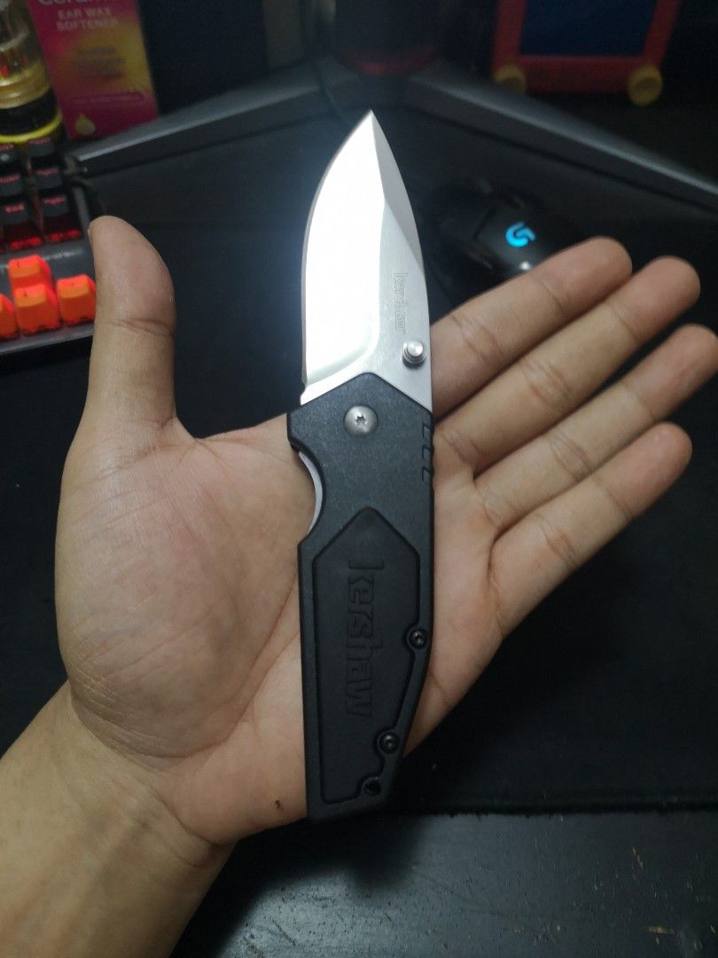 https://media.karousell.com/media/photos/products/2023/4/12/kershaw_34_three_quater_ton_14_1681278160_daf21038_progressive.jpg