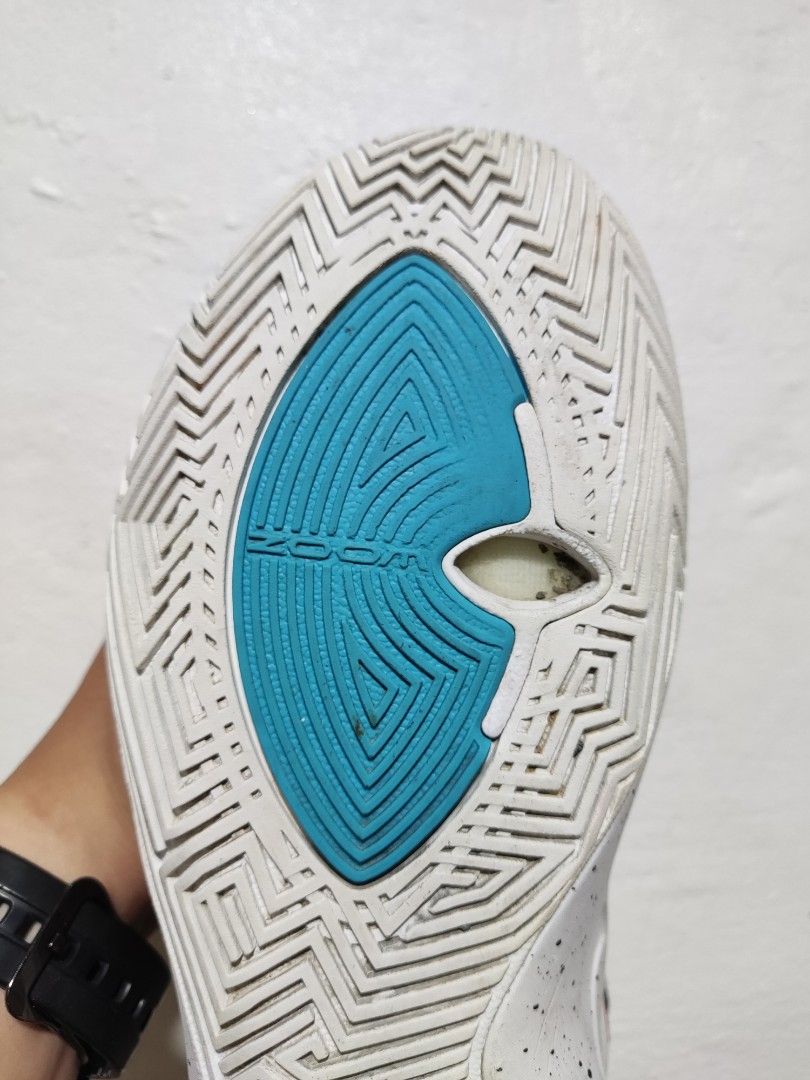 tenis nike kyrie flytrap 3 south beach