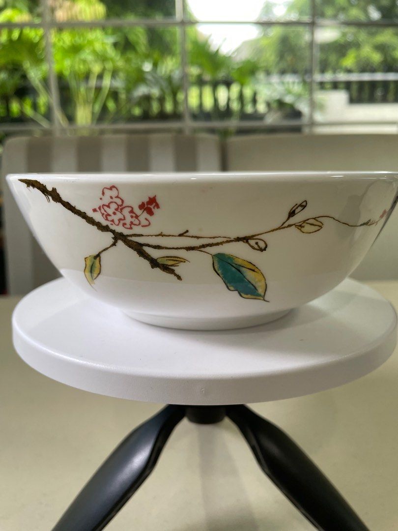 Lenox Simply Fine Chirp Bowl (Category: Dinnerware & Cutlery) located in Quezon City. Submitted by meggoquingco (Listing ID 1226209848, Image 3). Description: Brand: Lenox Made in U.S.A. Mode of Payment: Gcash, Maya, BPI.